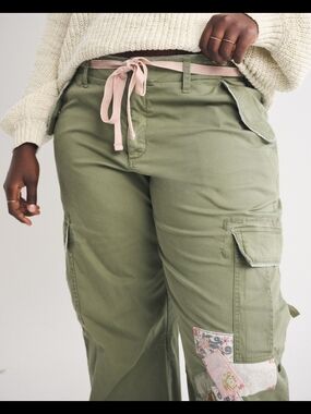 Curve Love Low Rise Ultra Loose Cargo Pant